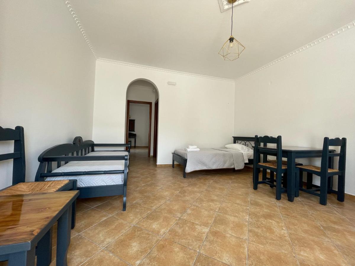 Leonidas Apartments Kamári Kültér fotó