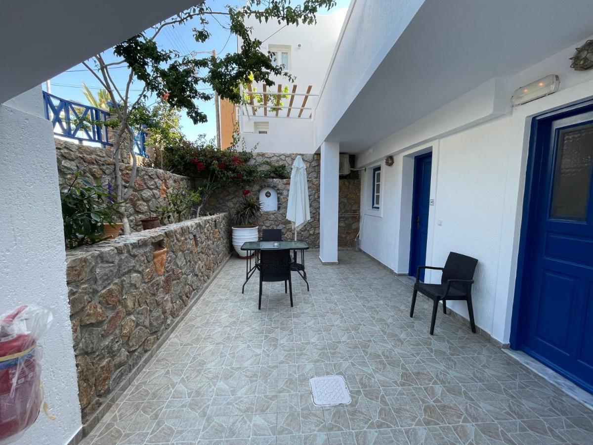 Leonidas Apartments Kamári Kültér fotó